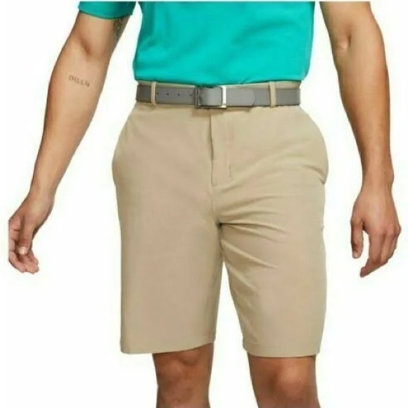 Nike - Dri-FIT Golf Short - Picture 2 of 5